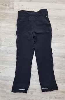 Softsheelové zimní turistické kalhoty, 10 - 11 let TOP STAV - 2