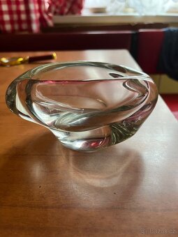 Skleněný popelník - 2