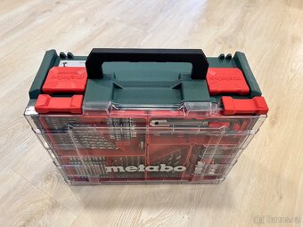 AKU vrtací šroubivák a nářadí metabo sb 18 set - 2