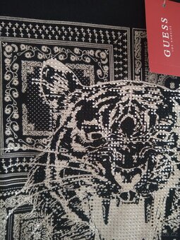 Guess., - dámské tričko,,. - 2