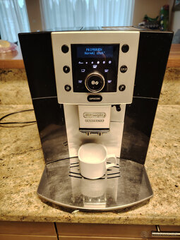 Automatický kávovar DeLonghi Perfecta Cappuccino - 2