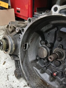 Převodovka EWB T4 2.5 tdi - 2