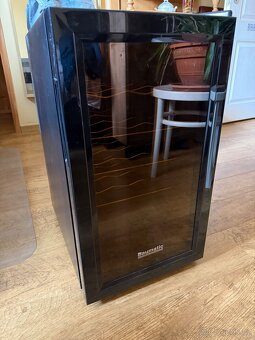 Domácí vinotéka Baumatic - 2