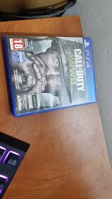 Call of Duty: WWII PS4 - 2