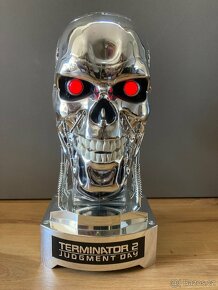 Terminator T2 head + Predator head Trophy Limited - 2