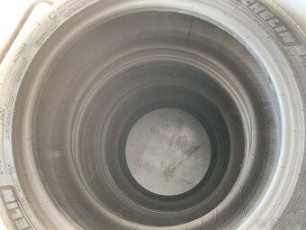 Letní pneu 245/45/19 Michelin PilotSport AO 102Y sada č.8419 - 2