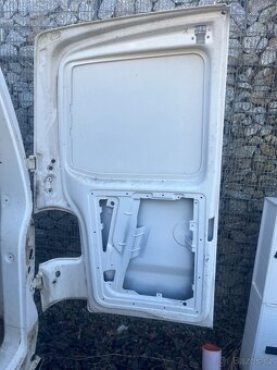Vw T6 T5 Transporter zadní vrata, víko, dveře, lítačky. - 2