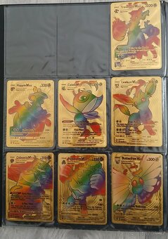 Pokemon karty v albu - 2