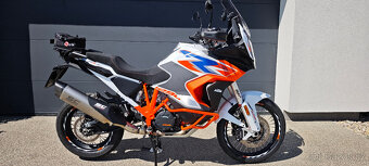 KTM Super Adventure 1290 R, výbava za 60 tis, 1200km, DPH - 2