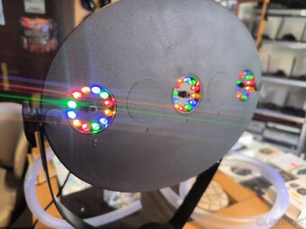 Zahradní fontánka RGB - 2