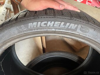 235/35 r20 zimní michelin - 2
