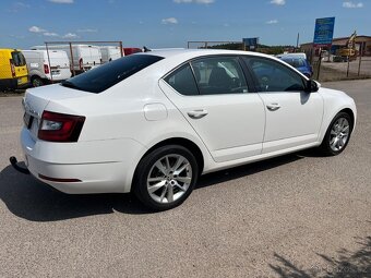 Škoda Octavia, 2,0 TDi DSG LED SERVIS STYLE - 2