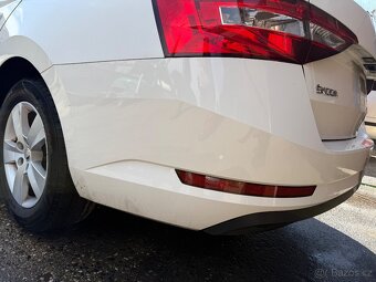 Zadni naraznik Skoda Supeerb 3 kombi - 2