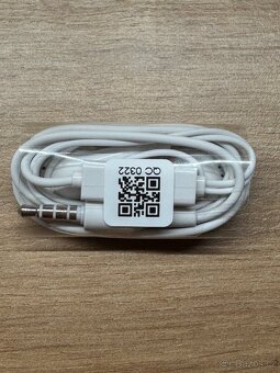Nepoužitá sluchátka Huawei - 2