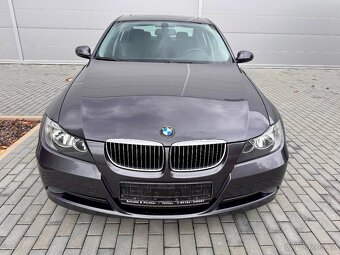 BMW e90 325i MANUÁL SERVISKA - 2