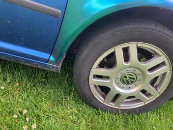 Volkswagen golf IV 1,9tdi, 74 kw - 2