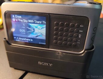 Sony Vaio VGF-AP1 PORTABLE MUSIC PLAYER - 2