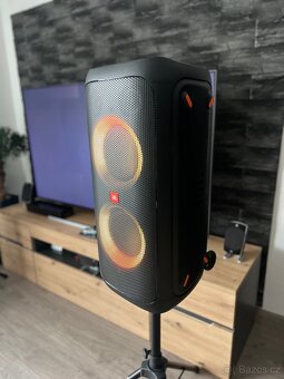 JBL Partybox 310 - 2x + stojany ( stav nového ) - 2