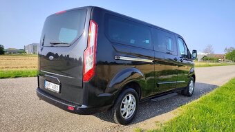 Ford Tourneo Custom 2.2 TDCi Titanium LONG 8MÍST 2XŠOUPAČKY - 2