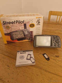 Garmin StreetPilot GPS (1999) - 2