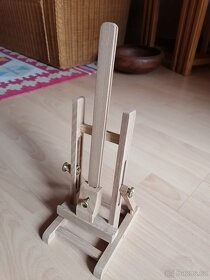 Stolní mini malířsky stojan - 2
