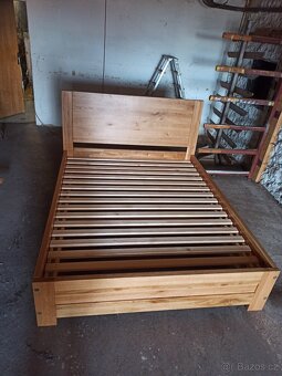 Dřevěné postele – jednolůžka i dvoulůžka - 2