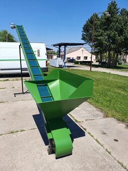 Pásový dopravník - transportér - válečková dráha - 2