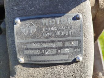 Prodej stabilní motor - 2