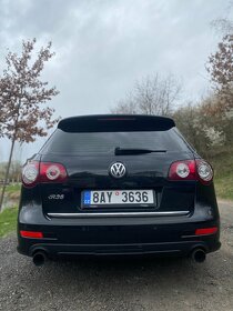 Volkswagen Passat R36 - 2