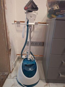 Tefal stojanový napařovač žehlička - 2