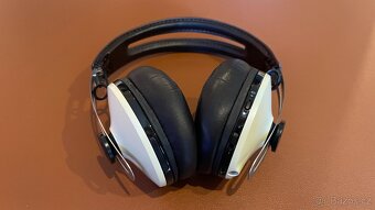 Bezdrátová sluchátka Sennheiser Momentum M2 - 2