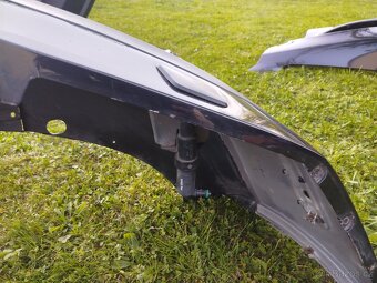 Přededni nárazník škoda Octavia 2 s ostřikovači světlometů - 2