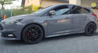 Ford Focus ST 184kw 250hp - 2