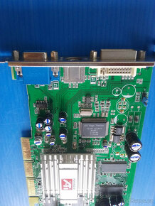 RADEON_9200_128 - 2