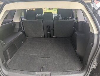 Dodge Journey na náhradní díly nebo opravu - 2