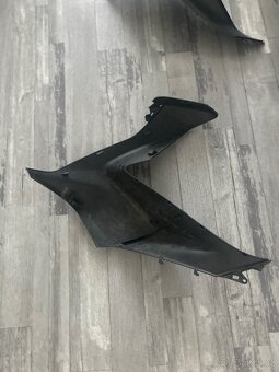 Pravá horní kapotáž na Honda Pcx 14-17 - 2