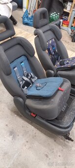 Autosedačka - 2