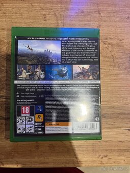 GTA 5 Xbox One - 2