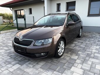 ŠKODA OCTAVIA COMBI III 1.4TSI 103KW ELEGANCE, BIXENON - 2
