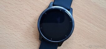 SLEVA: Garmin Venu 2 černé s USB-C kabelem - 2