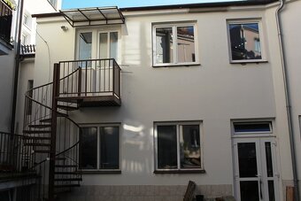Pronájem bytu 2+1 82 m² nám. Spojenců, Prostějov - 2
