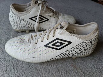 Kopačky Umbro vel 40 - 2