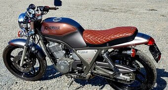 Yamaha srx 6 cafe racer - 2