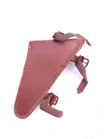 Historická kožená brana na nářadí na kolo - 2