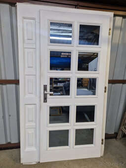 Vchodové dveře dřevěné - 2