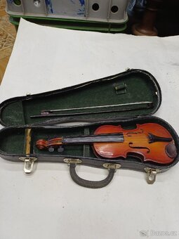 Predám starozitne miniatúrne husle - 2