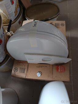 Závěsná WC mísa - 2