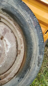 Staré, historické disky s pneu, Tatra, Praga, 16 palců - 2