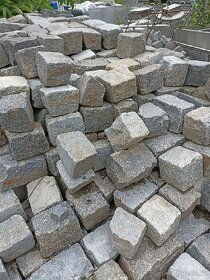 Žulové kostky - kočičí hlavy - 2