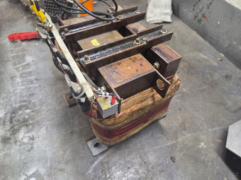 transformátor 3x400V 3x27V 97A 4,5kVA - 2